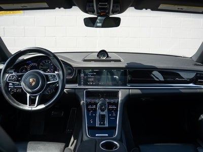 2020 Porsche Panamera 4