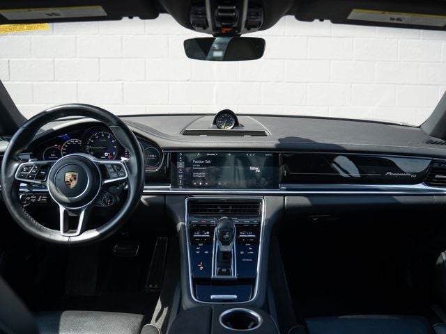 2020 Porsche Panamera 4