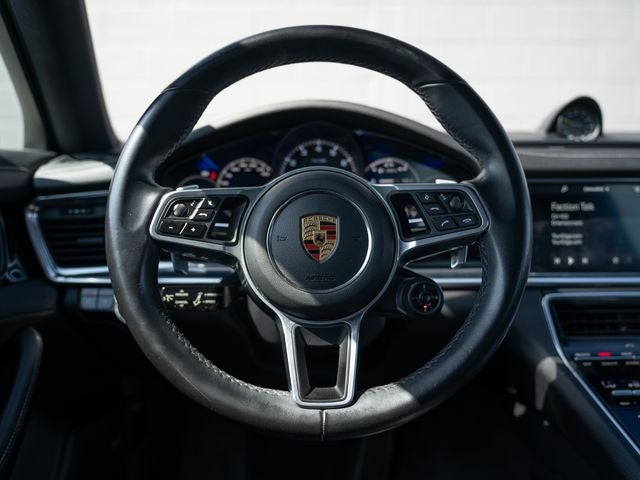 2020 Porsche Panamera 4