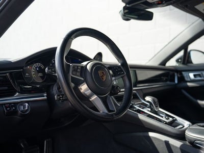 2020 Porsche Panamera 4