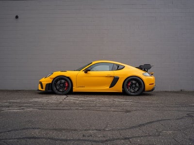 2024 Porsche 718 Cayman GT4 RS