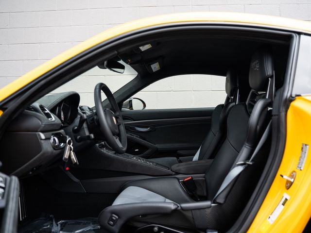 2024 Porsche 718 Cayman GT4 RS