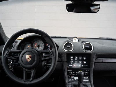 2024 Porsche 718 Cayman GT4 RS