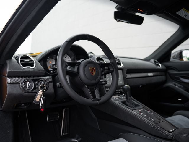 2024 Porsche 718 Cayman GT4 RS
