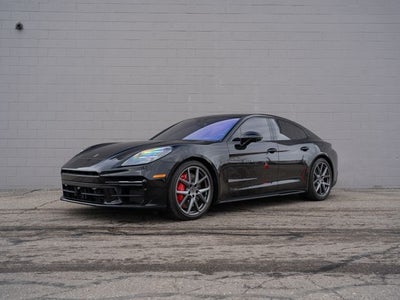 2026 Porsche Panamera Turbo