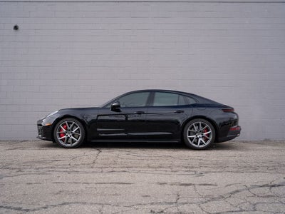2026 Porsche Panamera Turbo