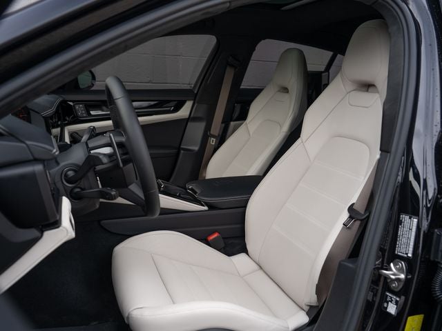 2026 Porsche Panamera Turbo