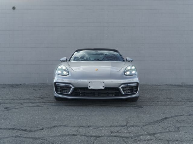 2022 Porsche Panamera GTS