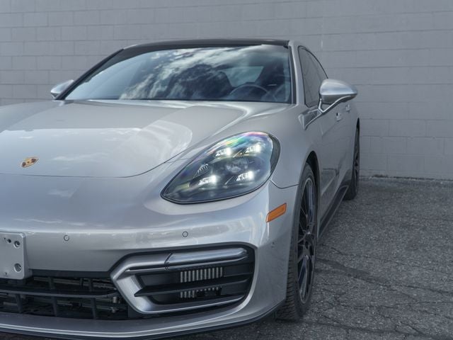 2022 Porsche Panamera GTS