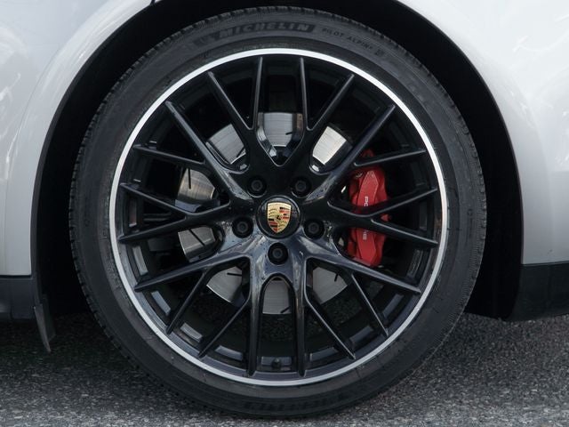 2022 Porsche Panamera GTS