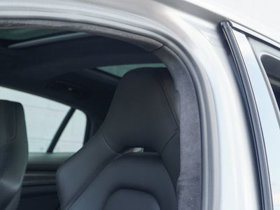 2022 Porsche Panamera GTS