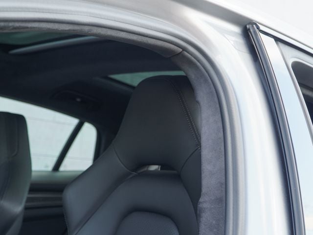 2022 Porsche Panamera GTS