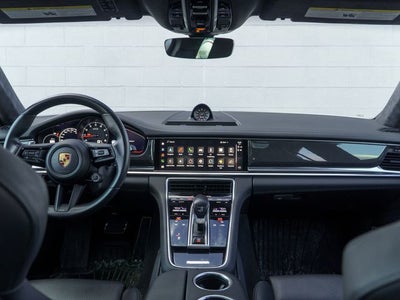 2022 Porsche Panamera GTS