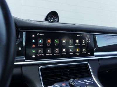 2022 Porsche Panamera GTS