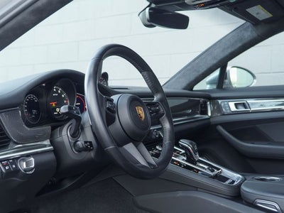 2022 Porsche Panamera GTS