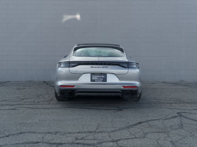 2022 Porsche Panamera GTS