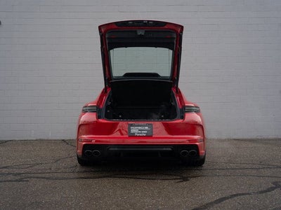 2025 Porsche Panamera GTS