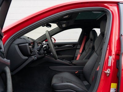 2025 Porsche Panamera GTS