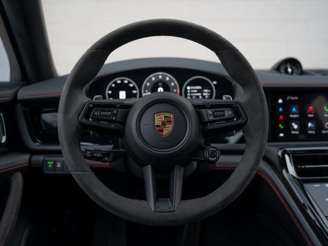 2025 Porsche Panamera GTS