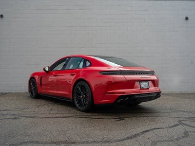 2025 Porsche Panamera GTS
