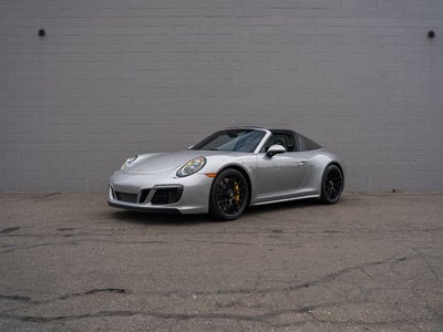 2018 Porsche 911 Targa 4 GTS