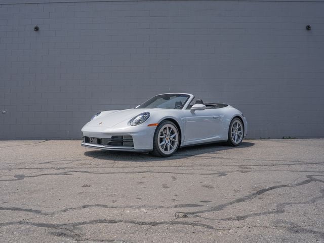 2025 Porsche 911 Carrera