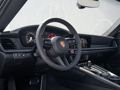 2025 Porsche 911 Carrera