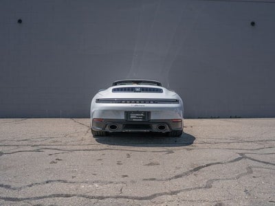 2025 Porsche 911 Carrera