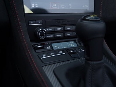 2024 Porsche 718 Spyder RS