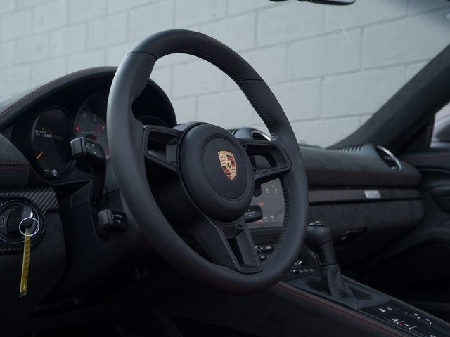 2024 Porsche 718 Spyder RS