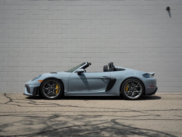2025 Porsche 718 Spyder RS