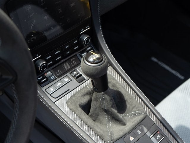 2025 Porsche 718 Spyder RS