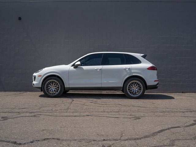 2017 Porsche Cayenne Platinum Edition