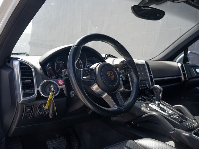 2017 Porsche Cayenne Platinum Edition