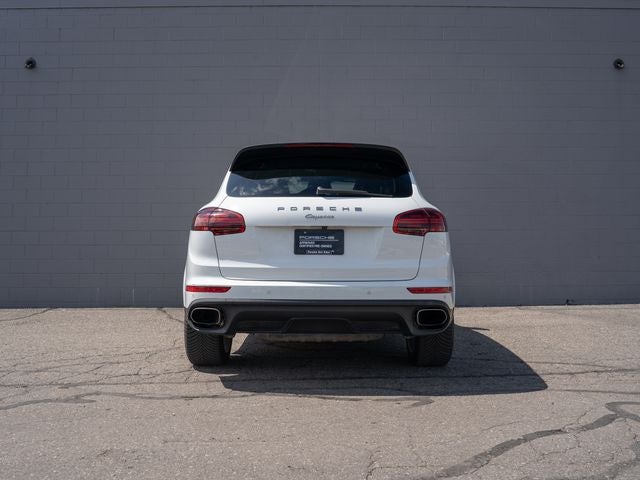 2017 Porsche Cayenne Platinum Edition