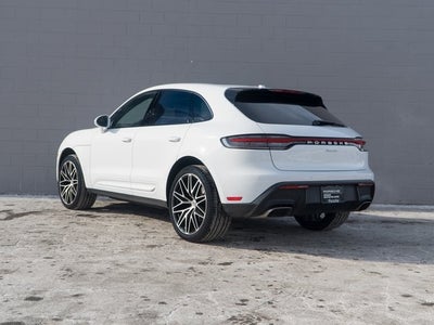 2023 Porsche Macan Base