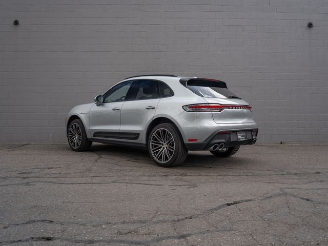 2026 Porsche Macan Base