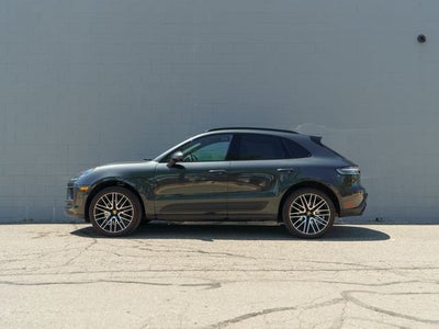 2026 Porsche Macan Base