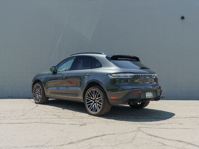 2026 Porsche Macan Base