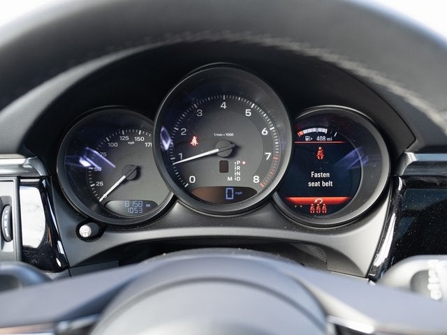 2025 Porsche Macan Base