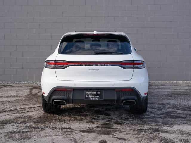 2025 Porsche Macan Base