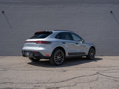 2026 Porsche Macan Base