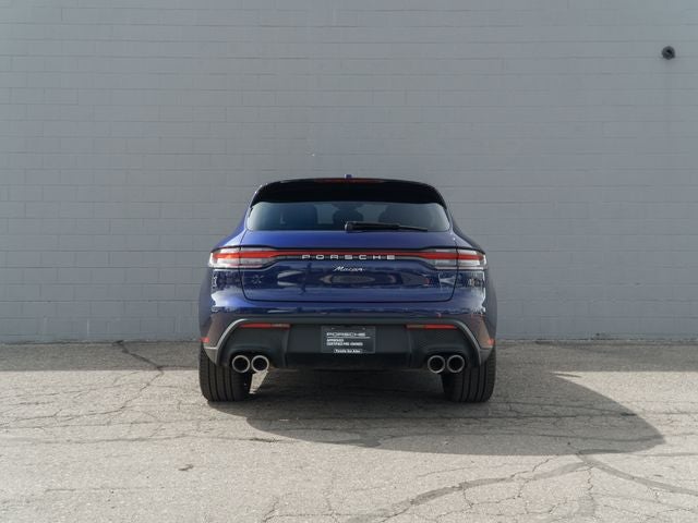 2026 Porsche Macan Base
