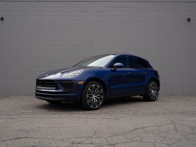 2026 Porsche Macan Base