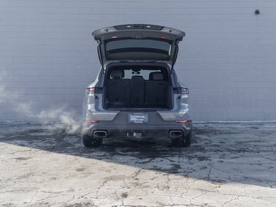 2024 Porsche Cayenne Base
