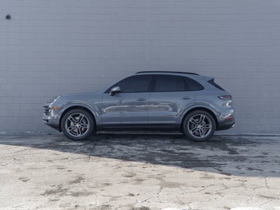 2024 Porsche Cayenne Base