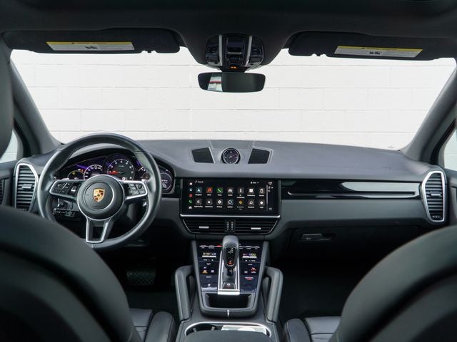2023 Porsche Cayenne Base