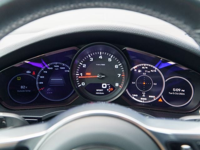 2023 Porsche Cayenne Base