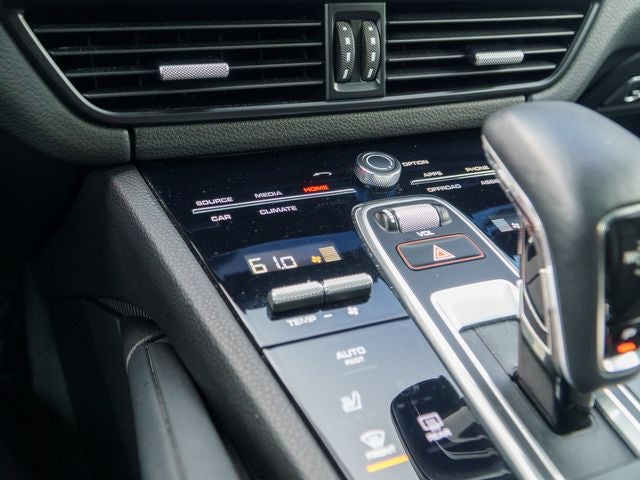 2023 Porsche Cayenne Base