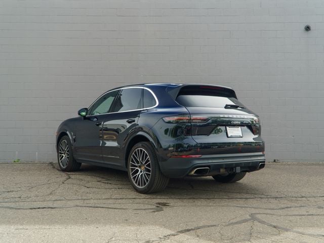 2023 Porsche Cayenne Base